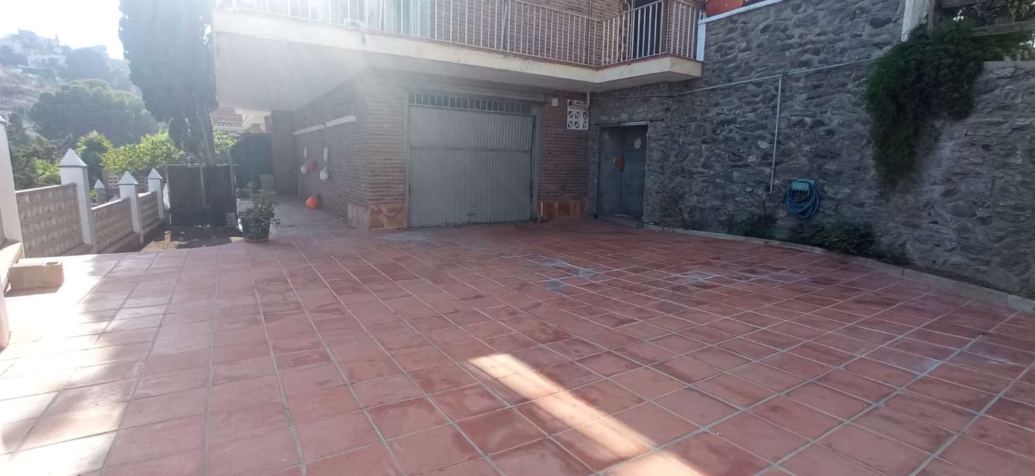 Chalet for rent in Velilla - Velilla Taramay (Almuñécar)